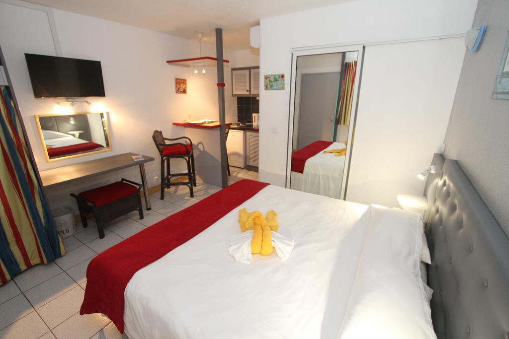 Hotel La Maison Creole 르 고지에 외부 사진